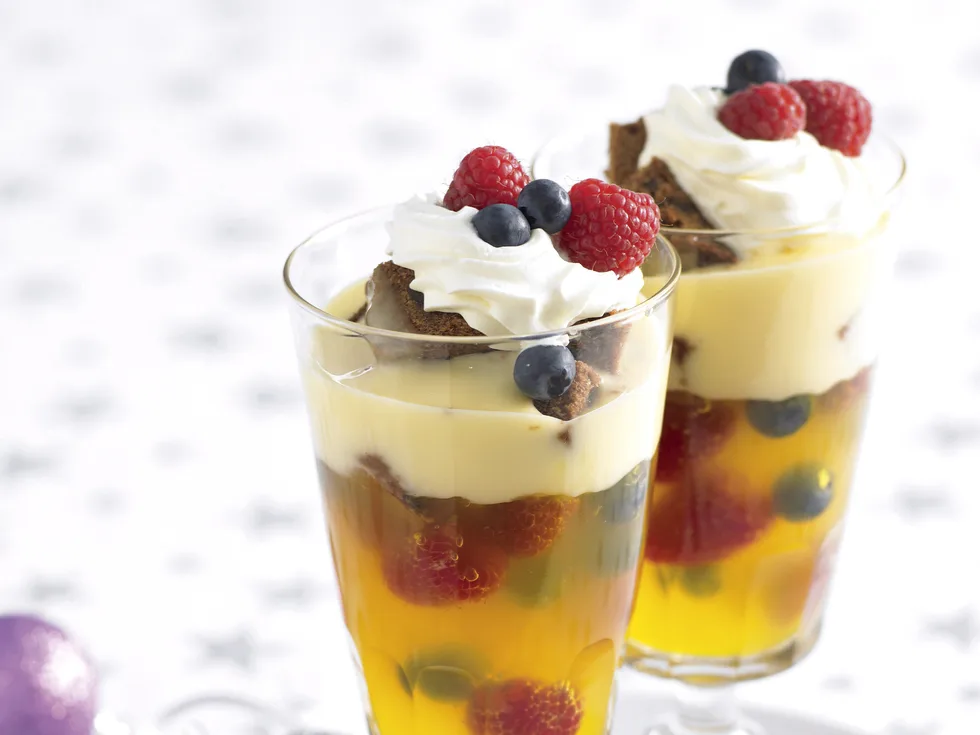 Christmas Cake Trifle