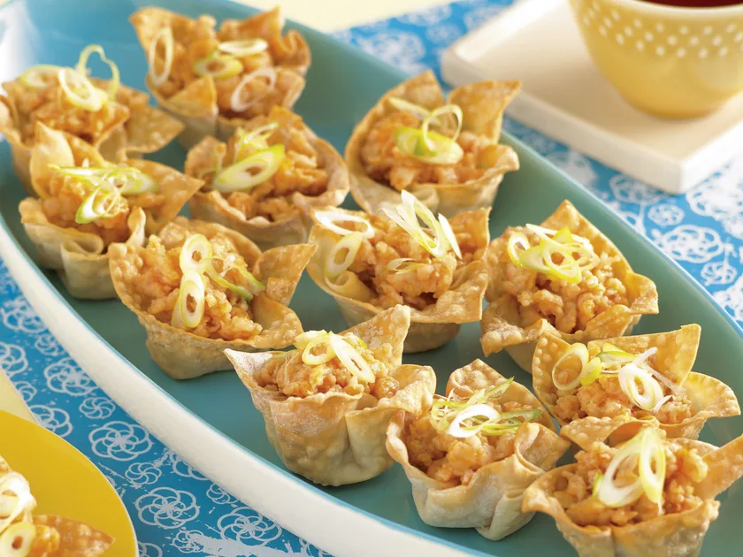 Sweet and sour wontons