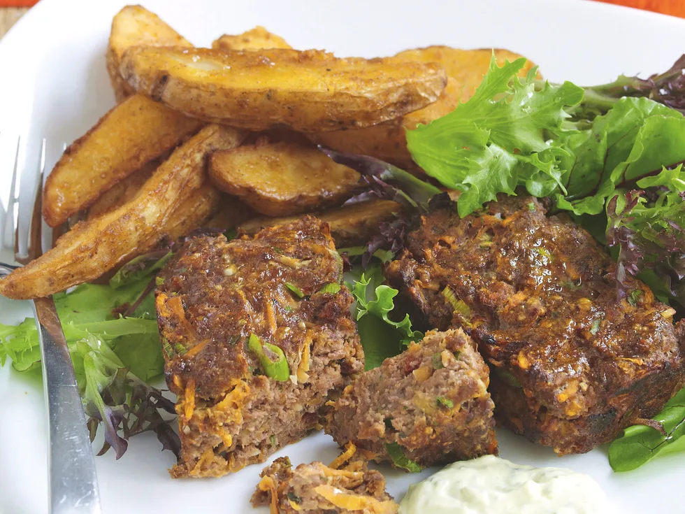 Meatloaves with Pesto Cream