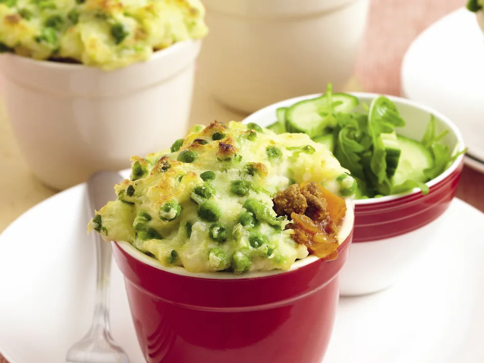 Chunky Beef and Pea Pot Pies