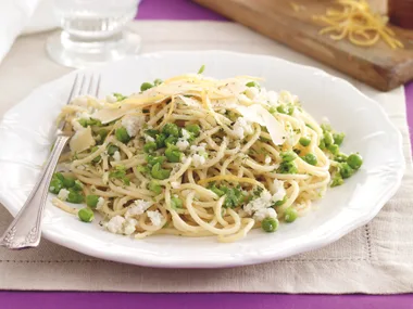 Crab and Pea Spaghetti