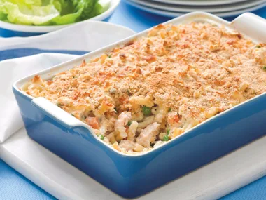 Cheesy Salmon Macaroni