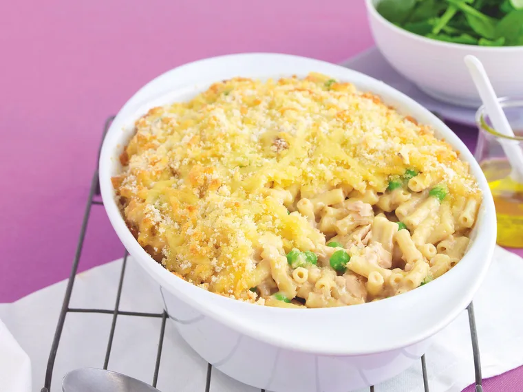 Crunchy Salmon Macaroni Bake