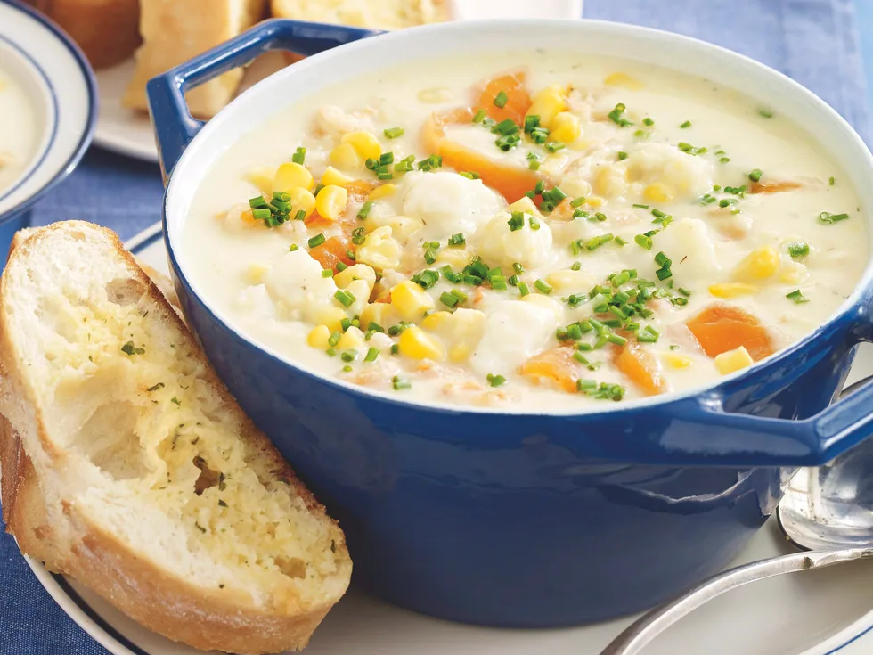 Seafood Chowder with Garlic Bread
