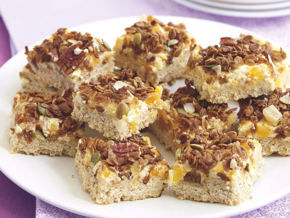 Apricot, Yoghurt and Muesli Slice