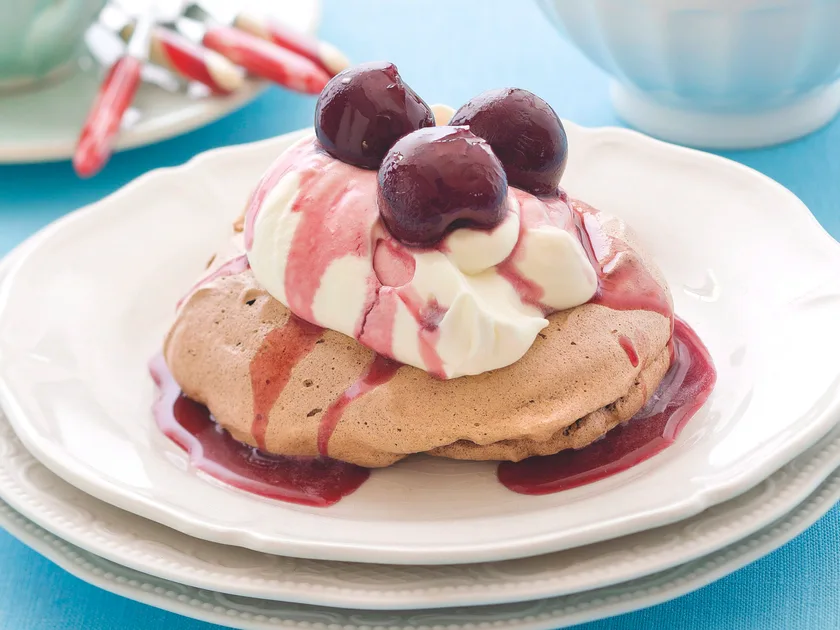 Individual chocolate cherry meringues