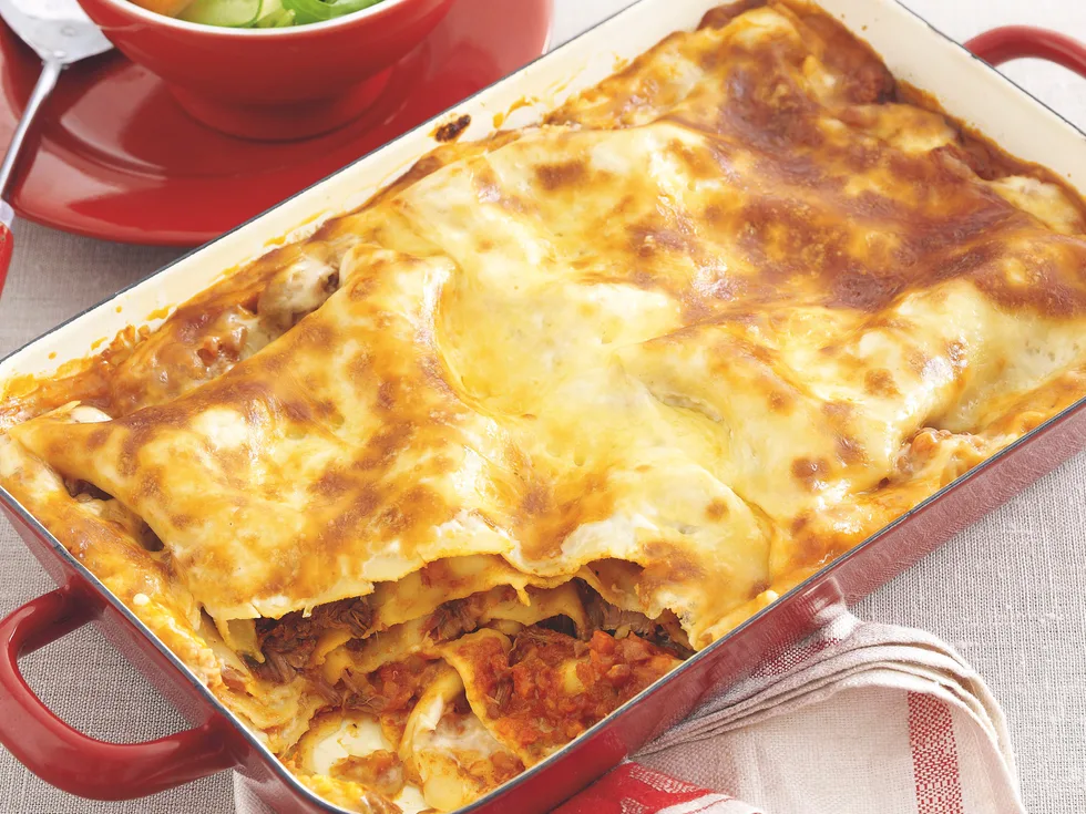 Make and freeze lasagnes - Chunky beef lasagne