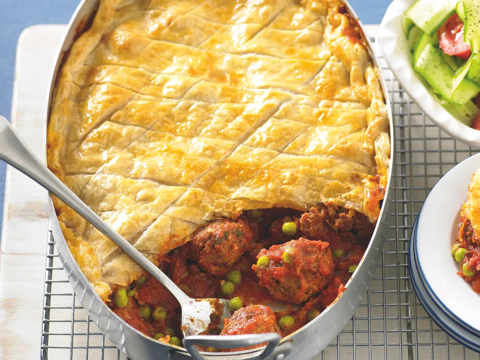 Make-ahead pies - Bolognese Meatball pie