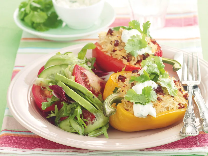 Chorizo pilaf-stuffed capsicums