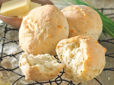 Cheddar and Chive Dampers