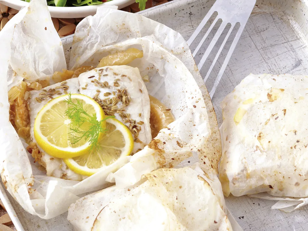 Onion and Fennel Fish Parcels