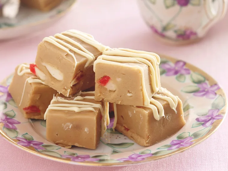 Strawberry Cream Fudge
