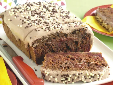 Beetroot Loaf with Sour Cream Frosting