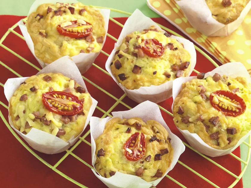 High-top cheese and bacon muffins