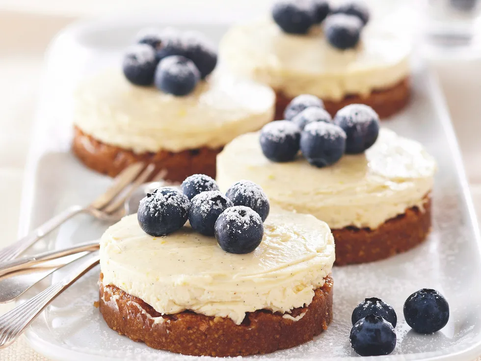 Lemon Cheesecakes