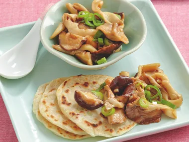 Onion Pancakes with Stir-fried Mushrooms