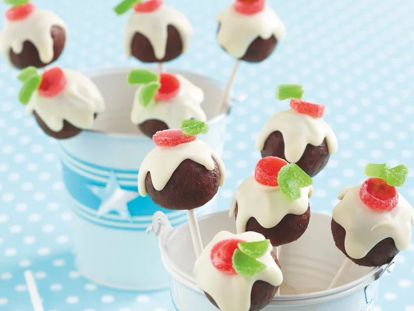 Christmas pudding pops