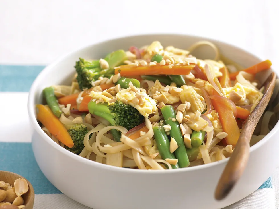 Scrambled Egg and Noodle Stir-fry