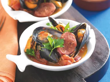 Chorizo and Mussels