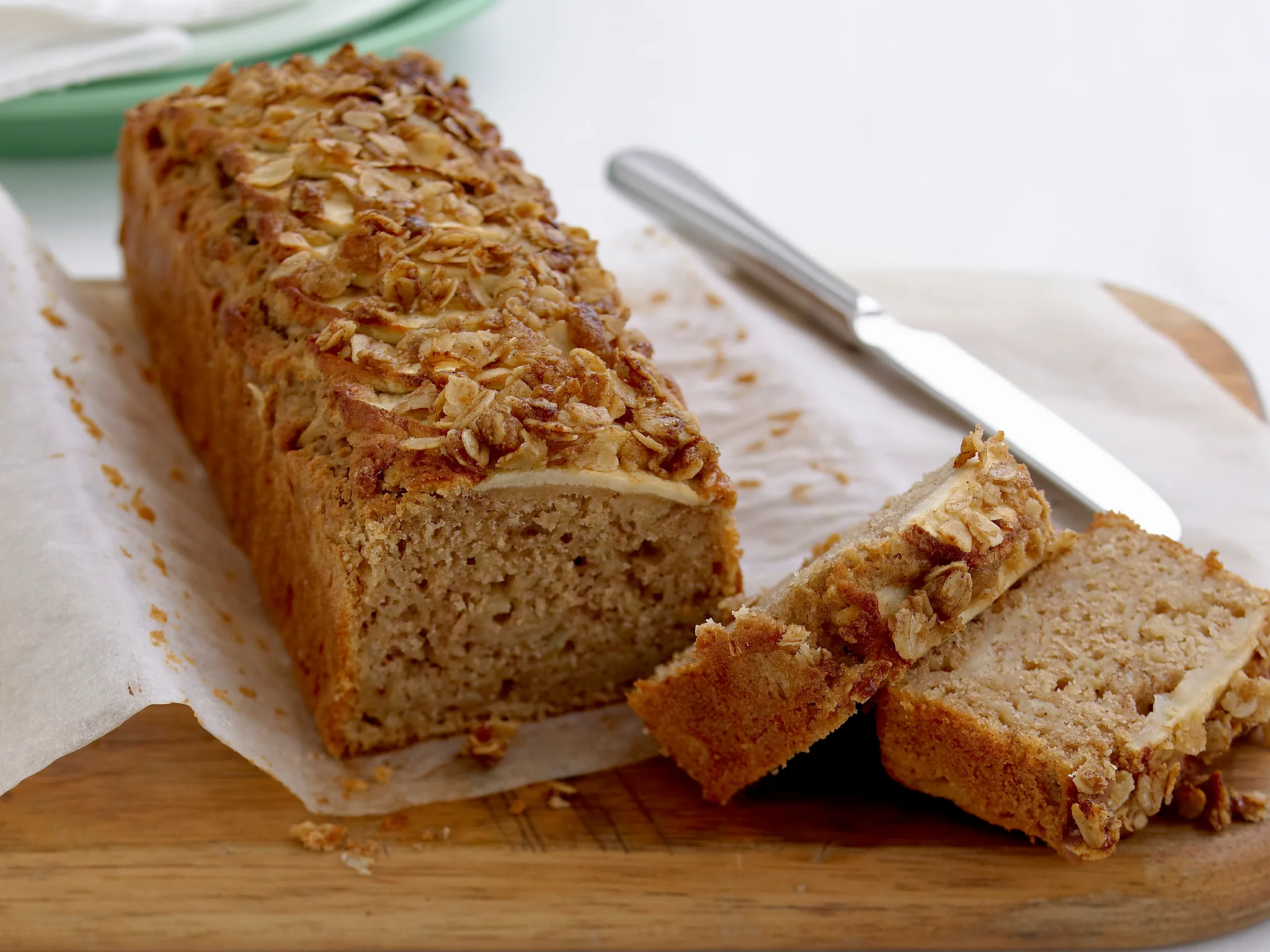Apple and cinnamon bread