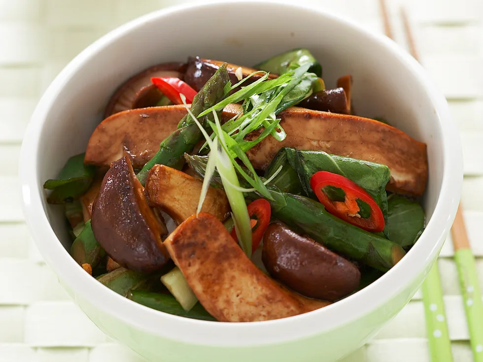 asparagus and tofu stir-fry