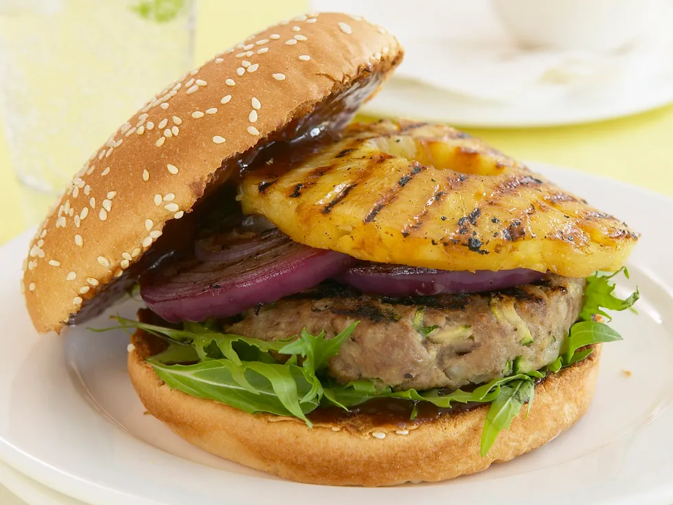 beef burgers with grilled pineapple