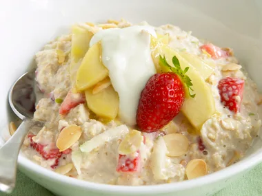 bircher muesli with caramelised apple