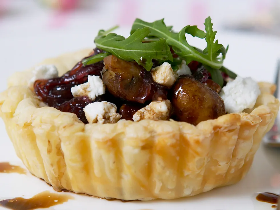 caramelised onion. mushroom and goat cheese tart
