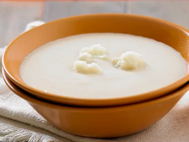 cauliflower and leek soup