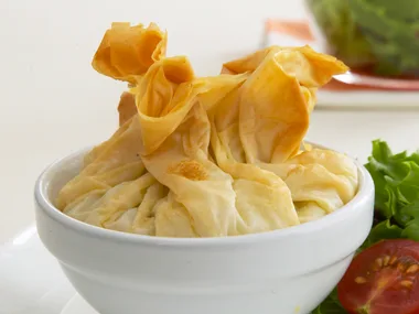Chicken, fetta and spinach pies