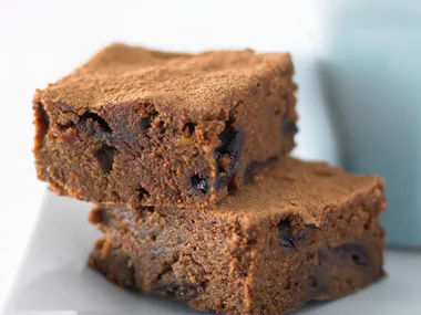 chocolate, cherry and chilli slice