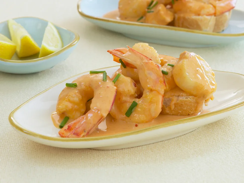 Creamy garlic prawns and scallops