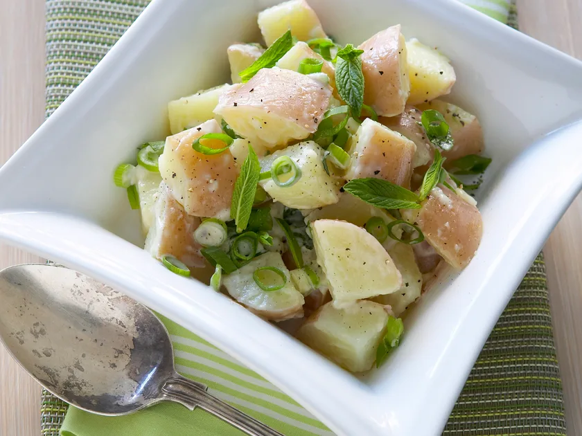 Creamy potato salad
