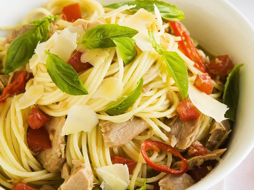 Chilli tuna spaghetti