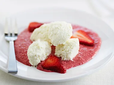 Ricotta with Strawberries and Pine Nuts