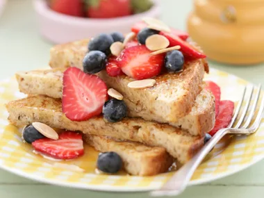 French Toast with Berries and Almonds