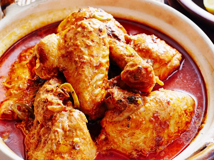 Chicken curry with mango chutney