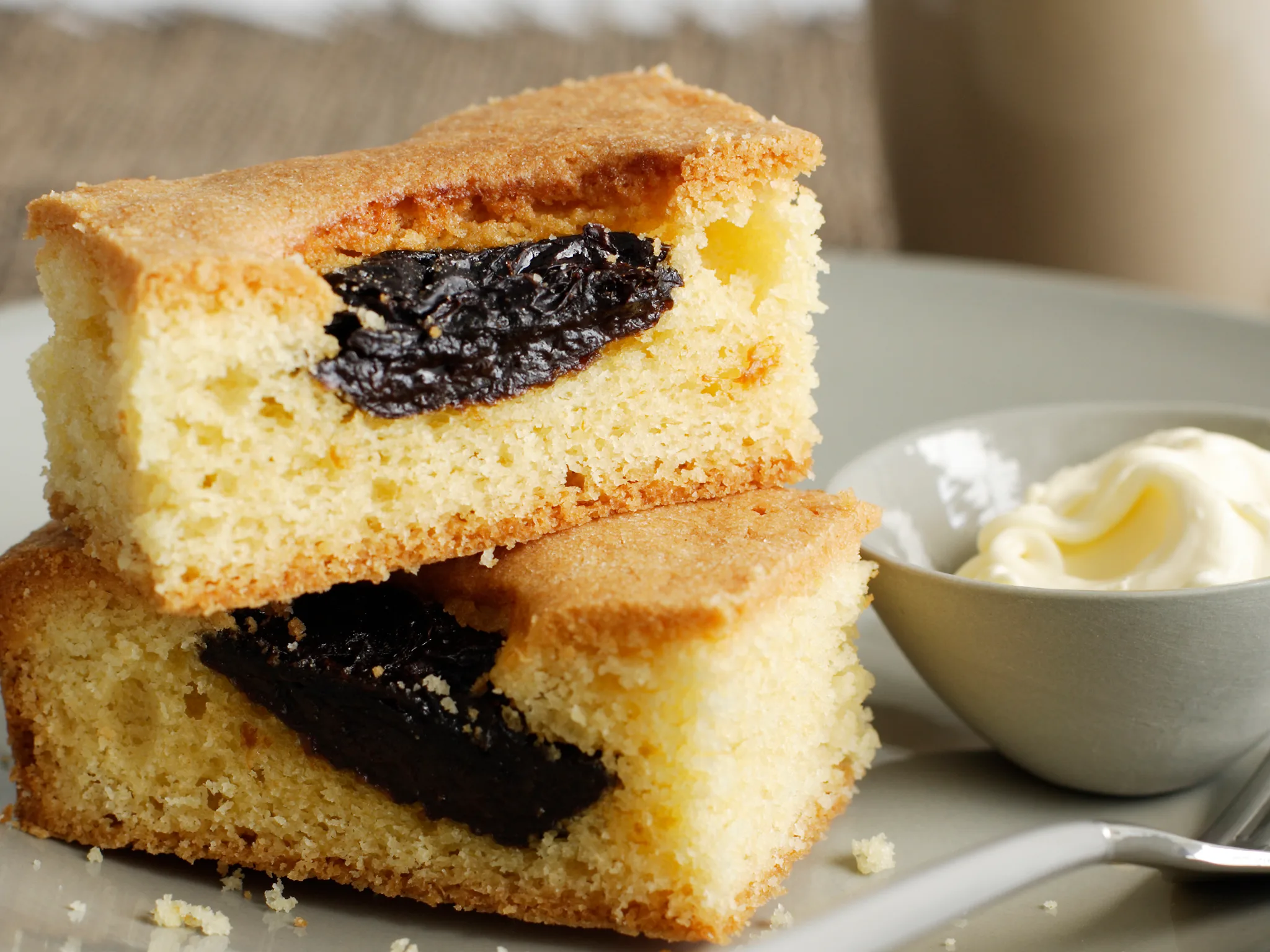 Four quarter Cake With Prunes Four quarter Cake With Prunes