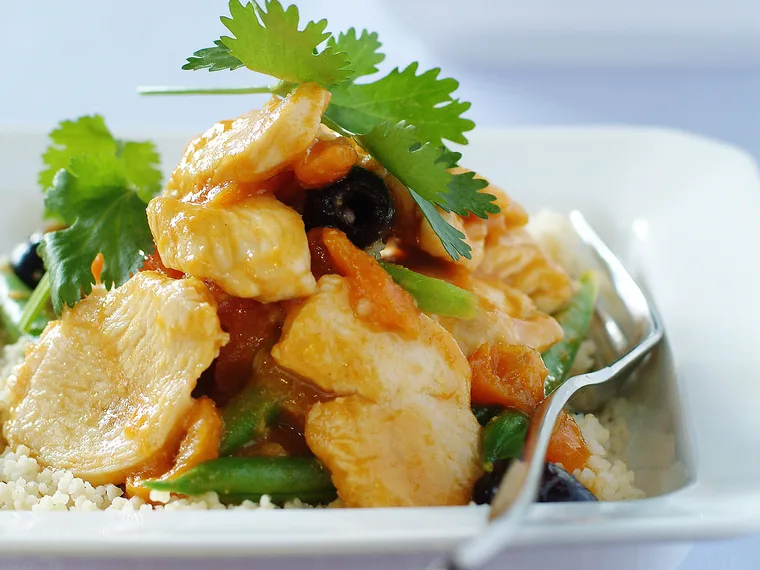 Sweet and Spicy Apricot Chicken