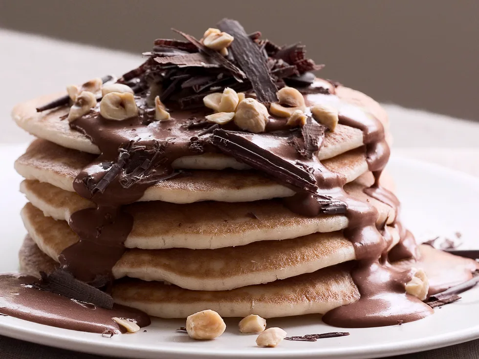 Chocolate Heaven - Chocolate Stirred Custard with Pikelets