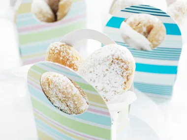 Ricciarelli (Sienese almond biscuits)