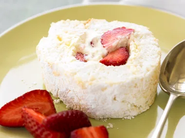 Coconut Pavlova Roll