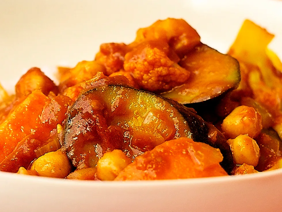 Vegetable and Chickpea Curry