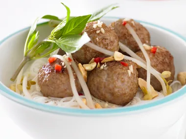Pork Meatballs with Rice Vermicelli