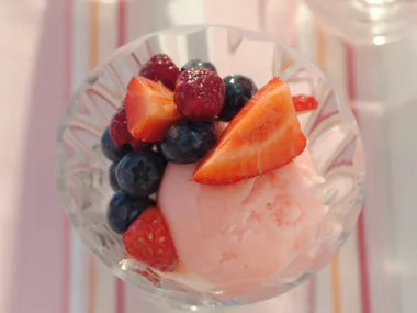 Mixed Berries With Gelato
