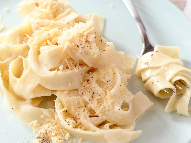 Pasta Alfredo