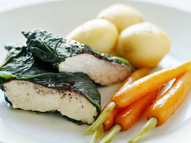 Spinach-wrapped chicken