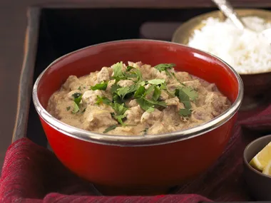 Lamb and Cashew Curry