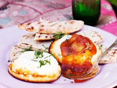 Chilli Baked Ricotta with Naan and Chutney