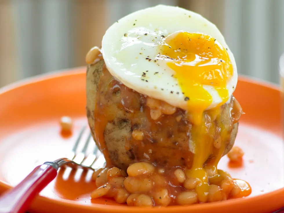 Potatoes with Egg and Beans